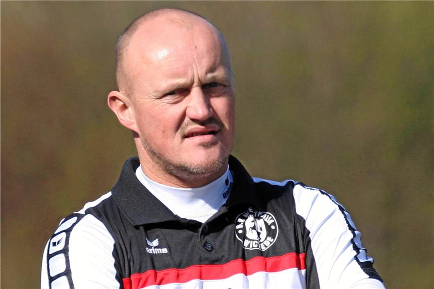 Marko Schott übernimmt U19 des FC Brünninghausen Marko Schott wird die U19 des FC Brünninghausen trainieren - vorerst bis zum Saisonende.