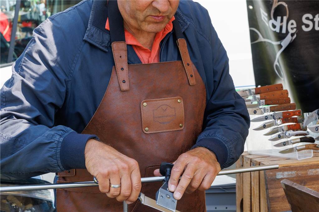 Viele Fotos vom ersten Markttag: Düstermühlenmarkt ist Besuchermagnet