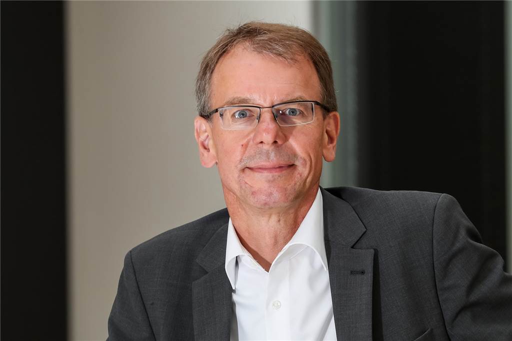 Impfpflicht: So haben die Dortmunder Bundestagsabgeordneten abgestimmt Markus Kurth (Grüne) hätte das ganze Verfahren erst gar nicht in Gang gesetzt, hat sich aber auch dem Entwurf der Ampel-Abgeordneten angeschlossen.