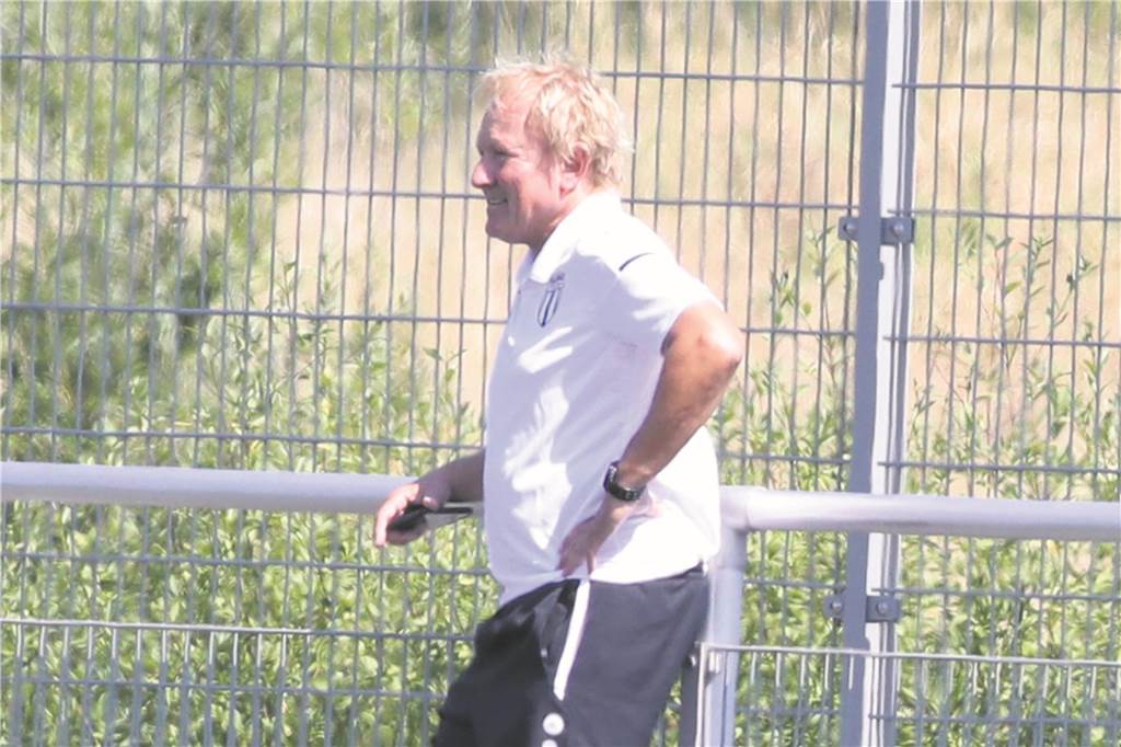 FC/JS Hillerheide zieht sich zurück: Erster Absteiger steht schon vor Meisterschaftsstart fest Markus van Dunderen