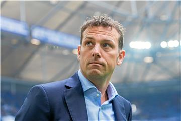 Markus Weinzierl steht auch weiterhin auf der Schalker Gehaltsliste.