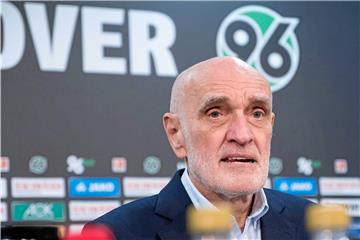 Martin Kind kämpft weiter für die Öffnung der Bundesliga-Vereine gegenüber Investoren.