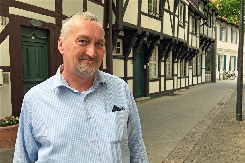 Zoff bei der Linken: Ortsverband in Werne fordert Abgabe der Ratsmandate Martin Pausch ist Ratsmitglied in Werne - obwohl er kurz vor der Wahl aus der Partei ausgetreten ist.