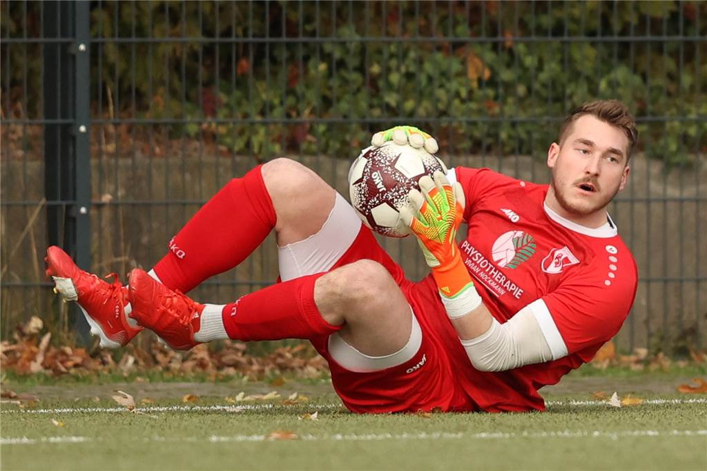 Die Top-5-Torhüter der Hinrunde: Wer war sicherer Rückhalt seiner Mannschaft? Marvin Kemmann gönnt auch seinem Kollegen beim PSV Bork den Platz im Tor.