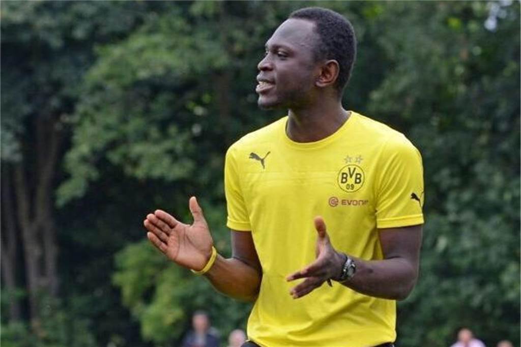 TuS Körne-Neuzugang wohnte im BVB-Jugendhaus und trainiert den Bundesliga-Nachwuchs Marvin Boonie-Boakye ist seit 2015 Techniktrainer für viele Nachwuchsmannschaften des BVB.