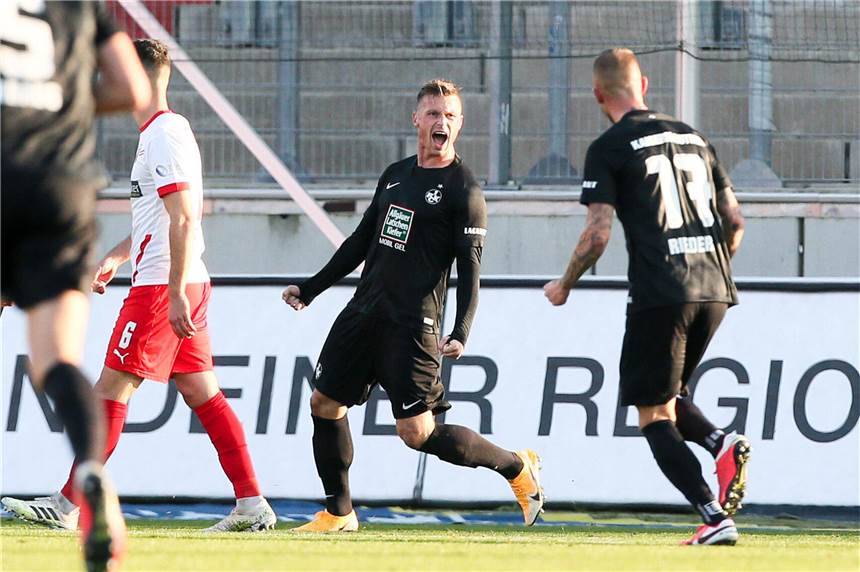 Marvin Pourié gegen Dustin Willms: Bekommen die heimischen Spieler einen Einsatz? Marvin Pourié würde gerne, wie schon im Hinspiel, gegen den FSV Zwickau und Dustin Willms treffen.