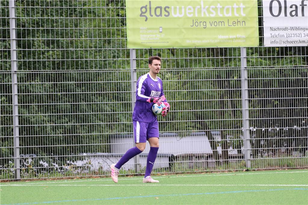 Türkspor wird auf dem Transfermarkt tätig und verpflichtet einen Spieler aus der Westfalenliga Marvin Raab wechselt zu Türkspor Dortmund.