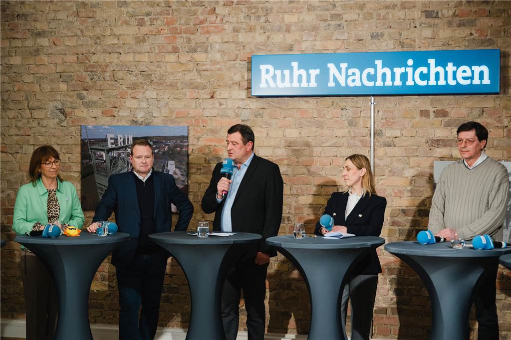 „Absurd“, „Luftnummer“ und mahnende Worte - ein Schlagabtausch Mathias Richter (FDP) bei der Wahlarena in der Redaktion der Ruhrnachrichten Castrop-Rauxel