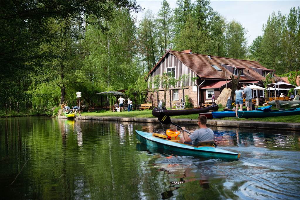 Kanutouren auf der Lippe: Lüner Anbieter unsicher, wie es weitergeht Mathias Sandmann versucht touristische Angebote an der Lippe ins Leben zu rufen. Einem Gasthaus oder Restaurant steht aktuell der Gewässerschutz der Stadt im Weg.