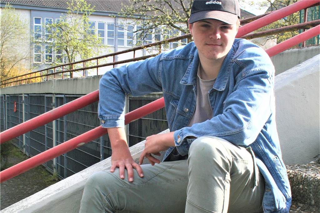 Jugend in der Pandemie: „Uns fragt ja niemand“ Mathis Kaudelka meint, dass 2021 ein insgesamt verlorenes Jahr für seine Generation sein wird: "Wir haben keine Chance uns weiter zu entwickeln, gefühlt treten wir die ganze Zeit auf der Stelle".