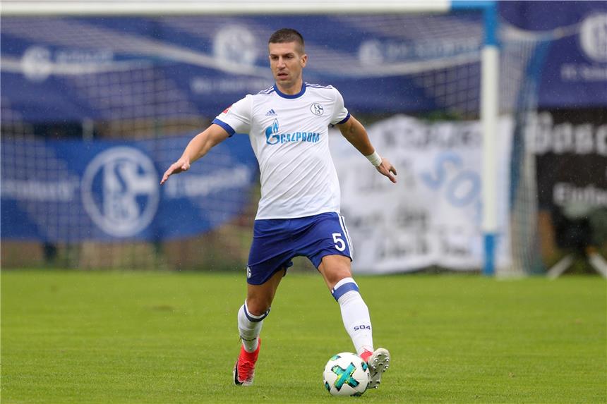 Es wird die schwerste Aufgabe der letzten Wochen Matija Nastasic ist am Freitag mit Schalke gegen Mainz gefordert.