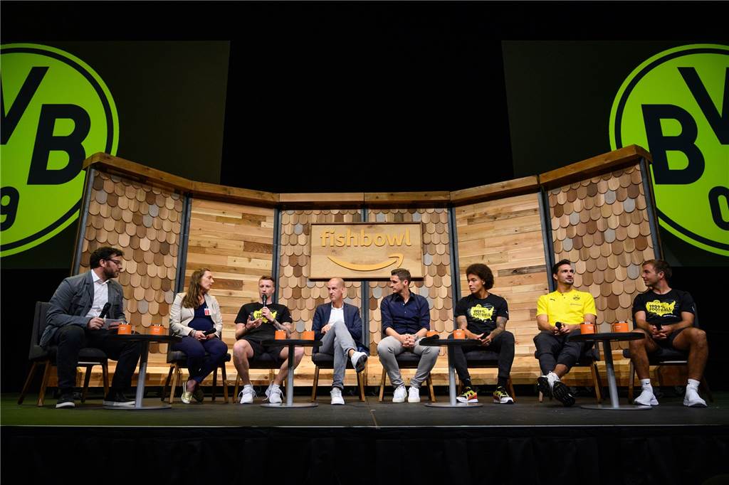 Mats Hummels spricht nach seiner Rückkehr erstmals öffentlich - ein Hoffnungsträger des BVB Mats Hummels war gemeinsam mit Marco Reus, Axel Witsel, Mario Götze, Sebastian Kehl und Carsten Cramer bei Amazon zu Gast. Copyright: Grant Hindsley/Amazon Prime Video 2019