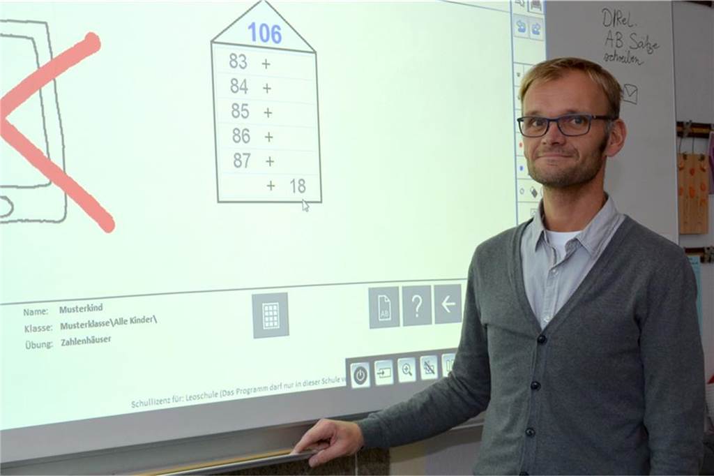 Matthias Flechtner warnt vor zu viel Konsum digitaler Medien bei Grundschülern.