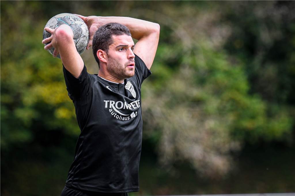 Knapp eine Woche vor dem Rückrunden-Auftakt: BV Brambauer noch immer ohne Testspiel Matthias Klemt verletzte sich im vergangenen Herbst schwer, könnte aber schon bald auf den Platz zurückkehren.