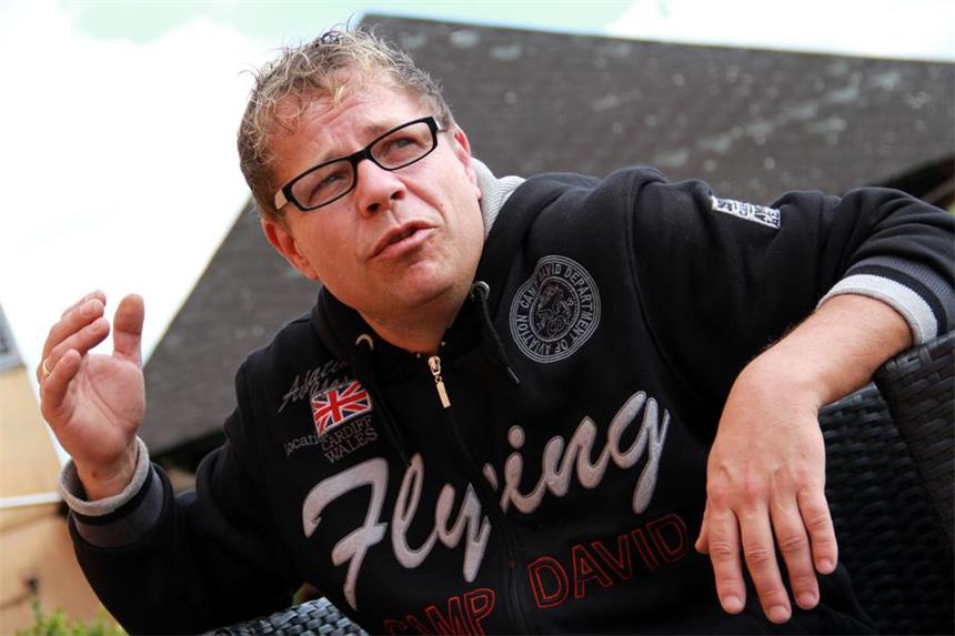 Easy-Danceclub-Chef: ''taff'' macht mich lächerlich Matthias Kröger ist Gesellschafter der Easy Gastro GmbH und empört über den Beitrag, den Pro Sieben gedreht hat.