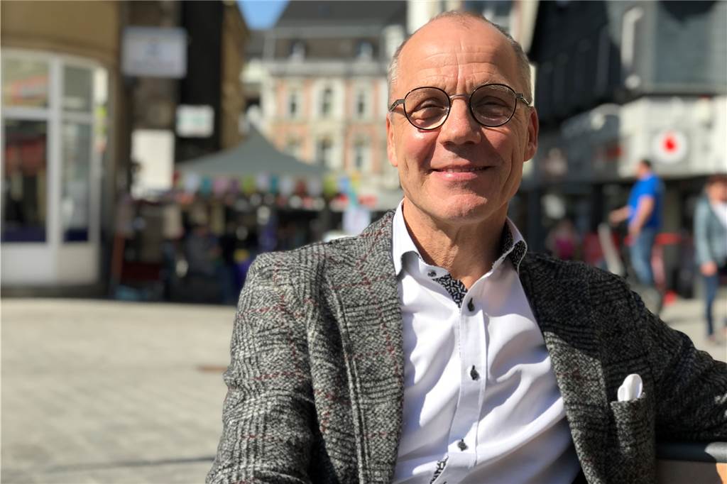 Helfen Castropolis und die Casconcept-Hotline den Einzelhändlern? Matthias Zimmer, Juwelier und Vorsitzender von Casconcept, hat eine Hotline für Einzelhändler ins Leben gerufen.