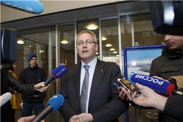 Matthieu Reeb, Generalsekretär des Internationalen Sportgerichtshofs (CAS), spricht in Genf mit den Medien. Foto: Salvatore Di Nolfi