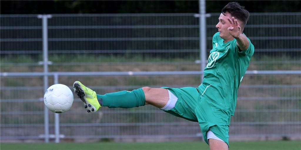 Aurubis-Cup: Kantersieg für Wethmar, SV Preußen schon im Halbfinale Maurice Adamsky traf beim 6:0-Erfolg von Westfalia Wethmar.