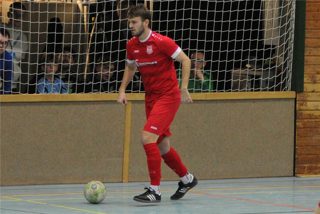 Halterner Hallen-Stadtmeisterschaft: Spieler des Turniers steht fest - er stand nicht im Finale Max Bontrup von Concordia Flaesheim überzeugte bei der Halterner Hallenfußball-Stadtmeisterschaft und wurde nun zum Spieler des Turniers gewählt.