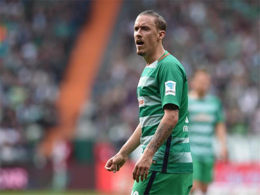 Einsatz von Kruse für Werder in Dortmund ungewiss Max Kruse trainierte wegen Nackenproblemen nur individuell. Foto: Carmen Jaspersen