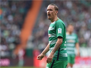Max Kruse trainierte wegen Nackenproblemen nur individuell. Foto: Carmen Jaspersen