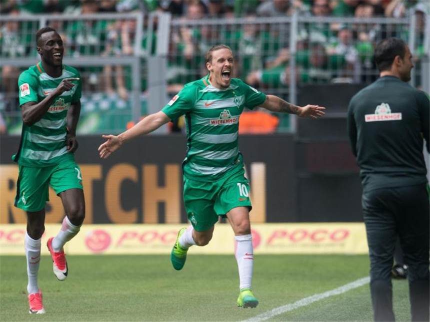 Die Tops und Flops der Bundesliga-Saison 2016/17 Max Kruse trug maßgeblich dazu bei, dass der Abstiegskandidat Bremen sogar noch in Reichweite der Europa-League-Quali gelangte. Foto: Bernd Thissen