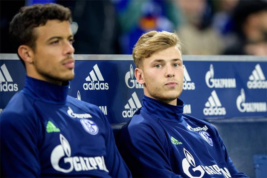 Meyer durchlebt ein Wechselbad der Gefühle Max Meyer findet sich beim FC Schalke 04 deutlich häufiger als ihm liebt ist auf der Ersatzbank wieder.
