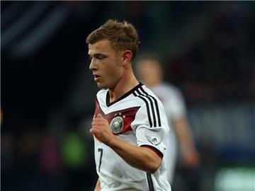Max Meyer musste wegen eines grippalen Infekts absagen. Foto: Malte Christians