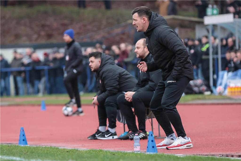 Maximilian Borchmann gab alles an der Seitenlinie. Sein Debüt als Trainer in der Regionalliga aber ging verloren.