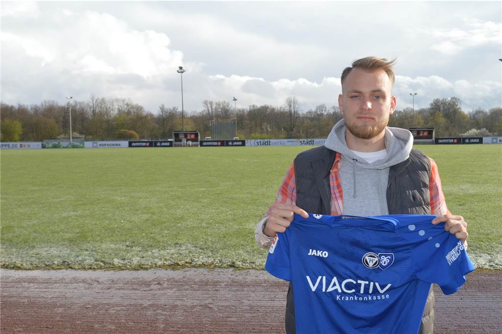 Der TuS Haltern verpflichtet einen Abwehrhünen mit Regionalliga-Erfahrung Maximilian Dagott wechselt im Sommer von den Kickers Emden zum TuS Haltern am See.