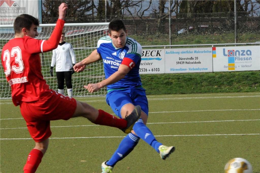 Sofort spielberechtigt: VfR Sölde holt Spieler, der mehrfach für Holzwickede Oberliga spielte Maximilian Venos wechselt zum VfR Sölde.