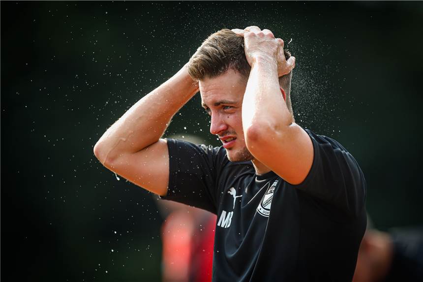 Der Fußball-Westfalenligist FC Brünninghausen trennt sich von seinem Trainer Maxmilian Borchmann ist nicht mehr Trainer des FC Brünninghausen.
