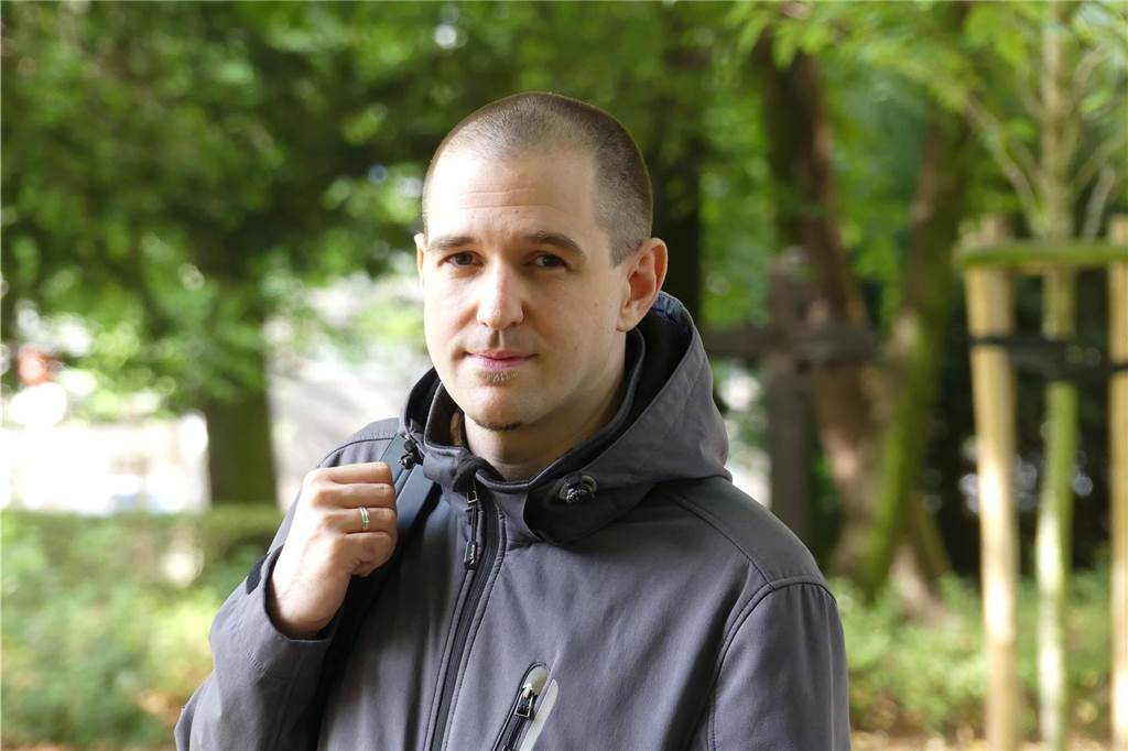 Medienpädagoge Daniel Schlep sagt: "Die Schule hat scheinbar weitergemacht wie zuvor."