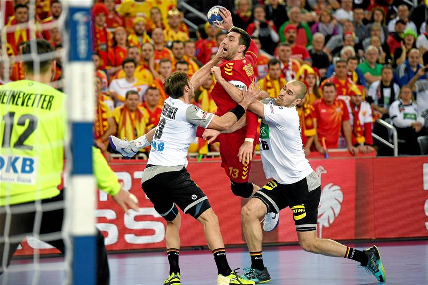 Deutsche Handballer verpatzen Gruppenfinale Mehr als ein Unentschieden spielten die deutschen Handballer im letzten Vorrundenspiel nicht heraus.