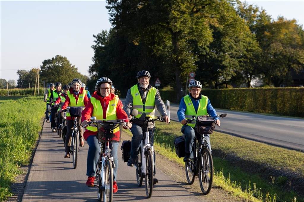 Bezirksbürgermeister Schnieder: „Wir dürfen den Glauben nicht verlieren“ Mehr als zehn Jahre kämpfte eine Bürgerinitiative für den Radweg an der Gahelner Straße.