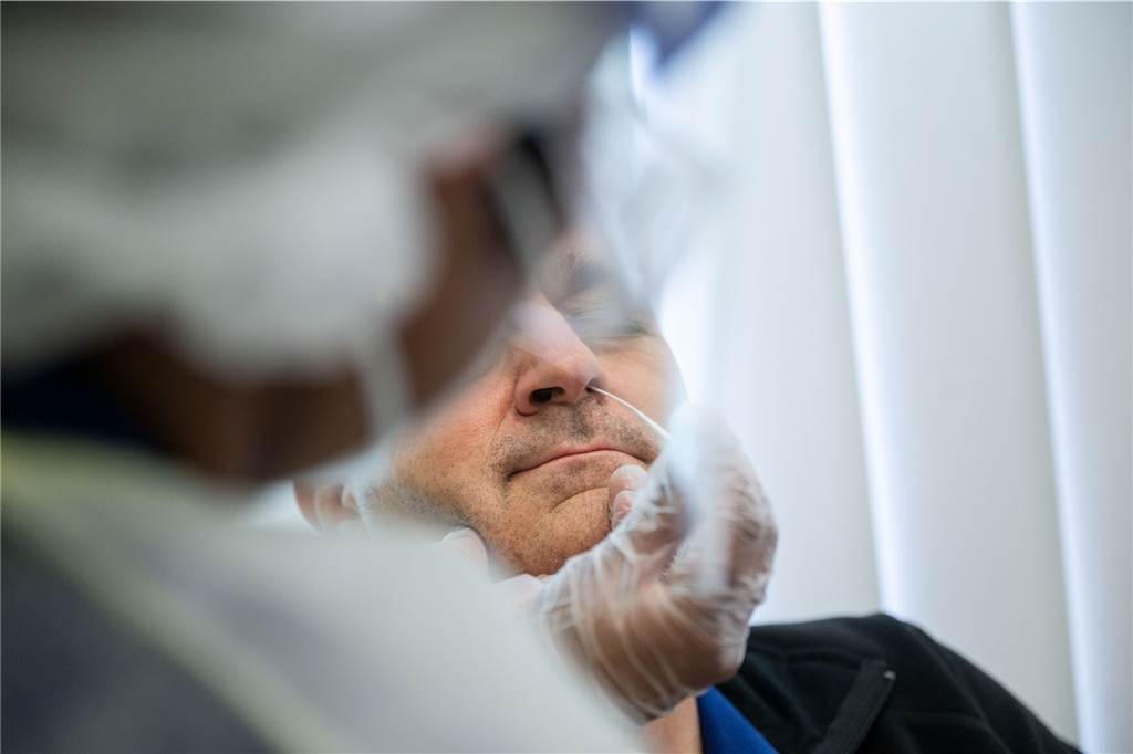 Mehr Corona-Schnelltests können helfen, das Coronavirus einzudämmen