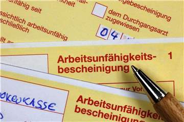 Mehr Erwerbstätigkeit, aber auch größere psychische Belastungen: Die Zahl der Krankschreibungen hat in den neun Jahren zwischen 2008 und 2016 deutlich zugenommen. Foto: Jens Büttner