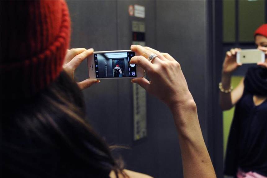 Mehr Nachfrage nach Schönheits-OP wegen Selfies. Foto: Lisa Forster