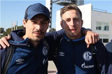 Mehr Verantwortung:Benjamin Stambouli (l.) und Bastian Oczipka.