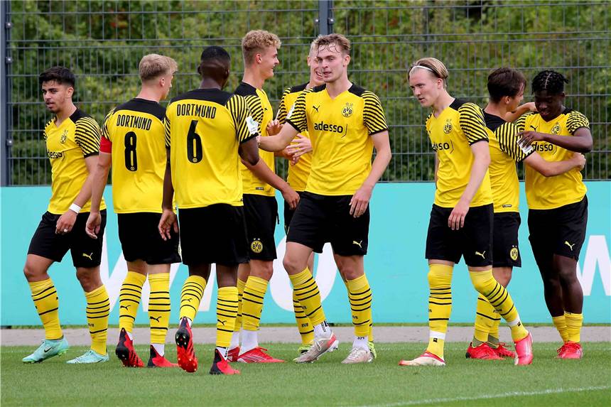 Mehrere BVB-Talente sind für U-Nationalmannschaften berufen - 15 für den DFB Mehrere Talente des BVB sind für die U-Nationalmannschaften berufen worden.