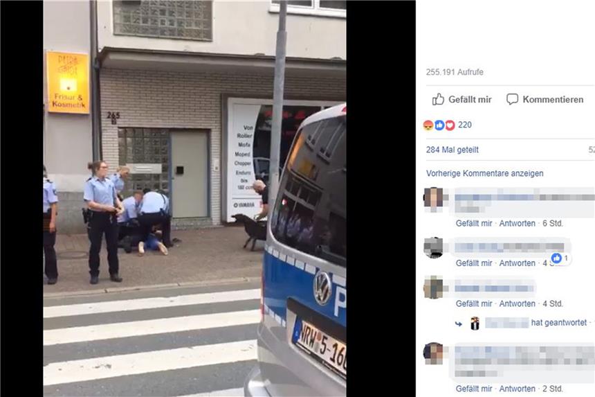 Vor Shisha-Bar: Polizei-Hund beißt 31-Jährigem ins Bein Mehrere Videos auf Facebook sollen Szenen von Polizeigewalt zeigen.