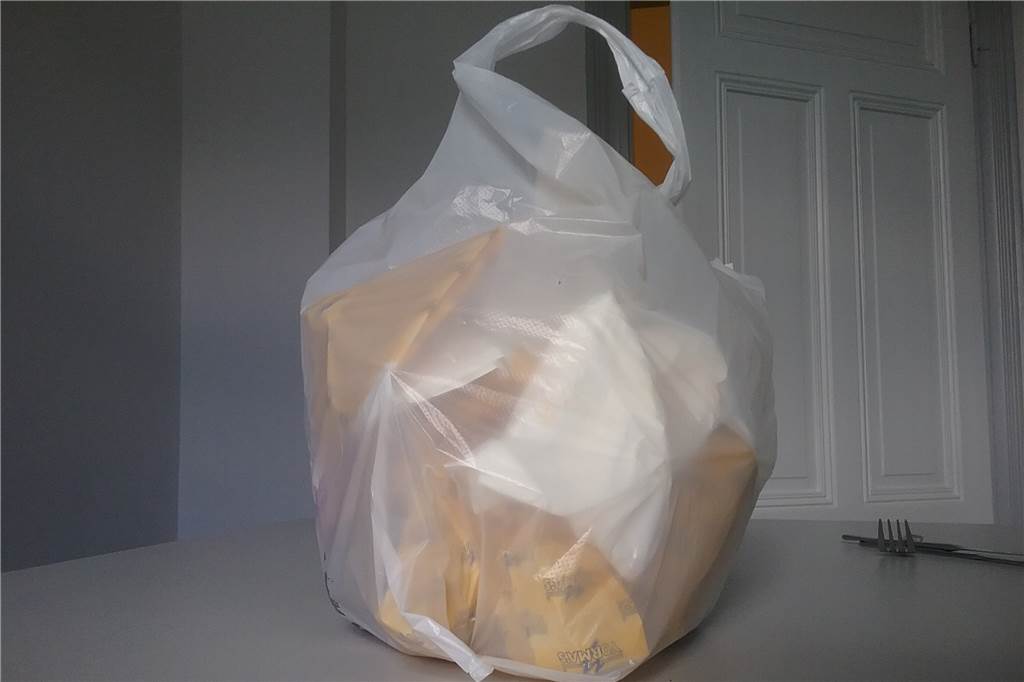 So viel Verpackungsmüll habe ich an einem Tag in Schwerte „produziert“ Mein Test kompakt in einem Müllsack am Ende des Tages.