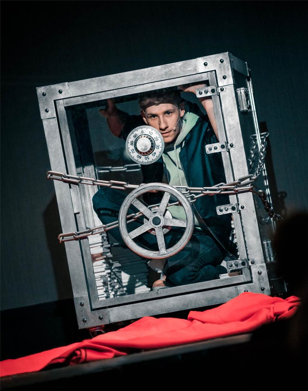 Mellow Magic ist die Neuheit auf dem Straßenfestival: Zauberer verrät einige Tricks Mellow Magic zeigt seine Zaubertricks deutschlandweit.