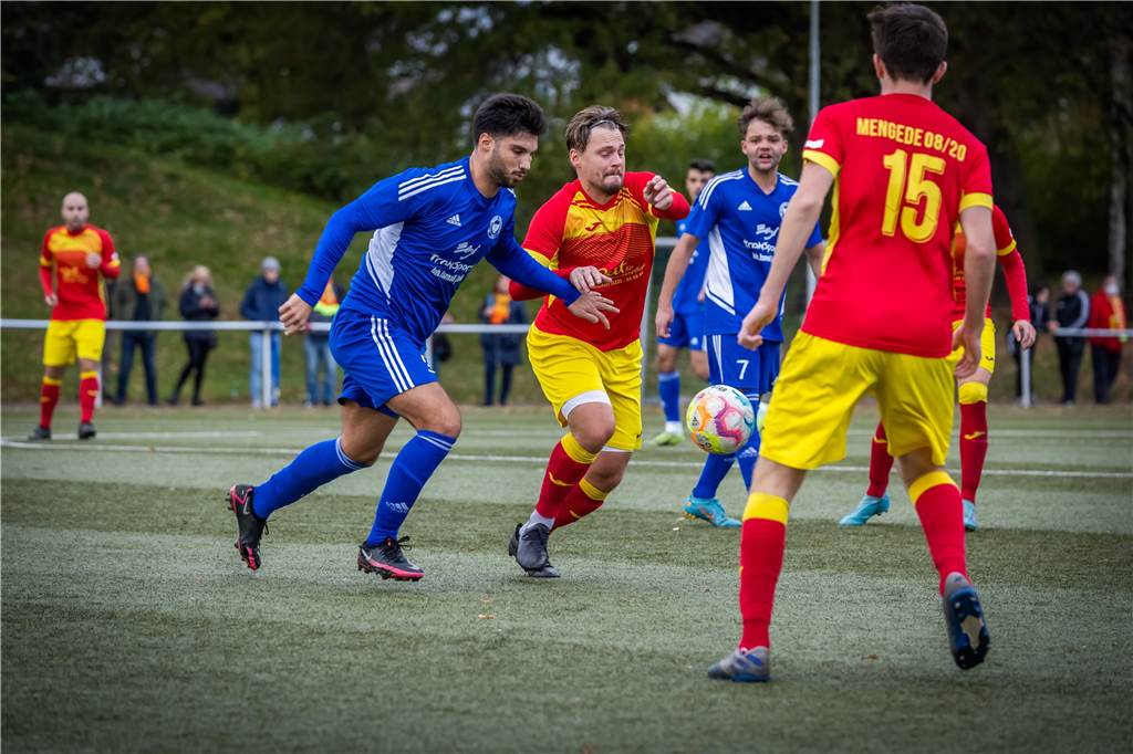 Mengede 08/20 gewann das Bezirksliga-Derby gegen BW Huckarde mit 4:1.