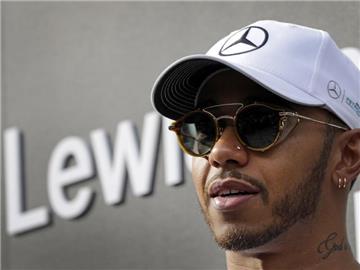 Mercedes-Pilot Lewis Hamilton führt das WM-Klassement an. Foto: Wong Maye-E