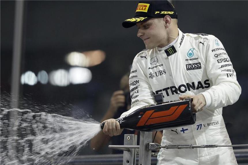 Die Pressestimmen zum Abschluss der Formel-1-Saison Mercedes-Pilot Valtteri Bottas gewann in Abu Dhabi. Foto: Luca Bruno