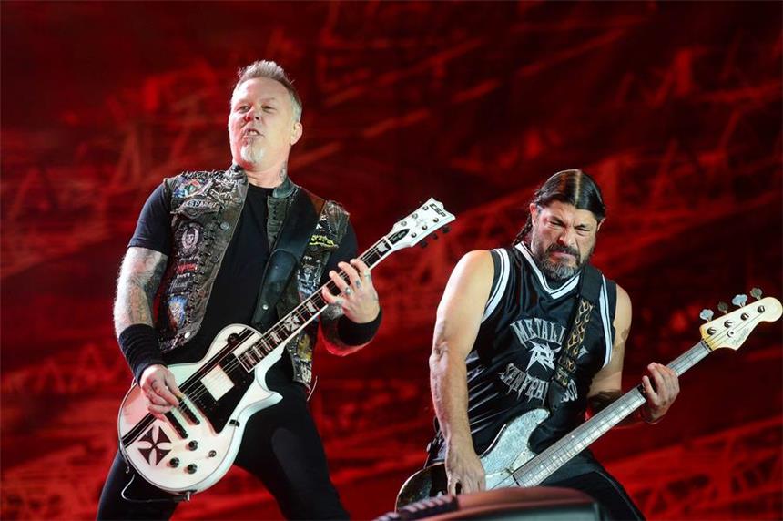 Metallica begeisterte am Eröffnungsabend die Fans in der Arena auf Schalke