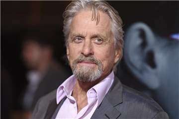 Michael Douglas bei der Weltpremiere von „Flatliners“. Foto: Richard Shotwell