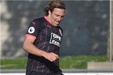 Michael Hefele wechselt vom Premier-League-Club Huddersfield Town in die zweite englische Liga zu Nottingham Forest. Foto: Angelika Warmuth