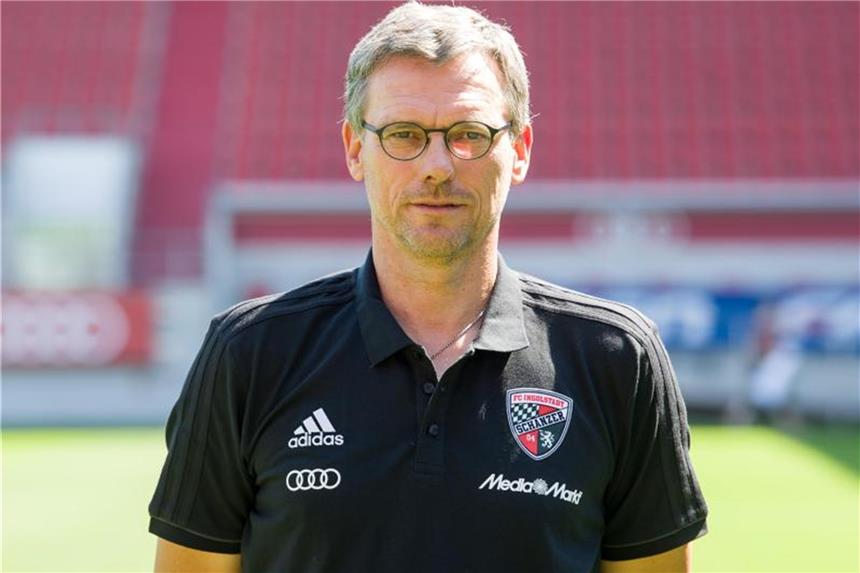 Michael Henke nicht mehr Co-Trainer in Ingolstadt Michael Henke hat auf eigenen Wunsch den FC Ingolstadt verlassen. Foto: Peter Kneffel